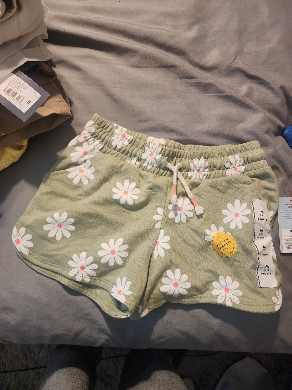 Cat & Jack Olive Green Daisy Print Athletic Lounge Shorts